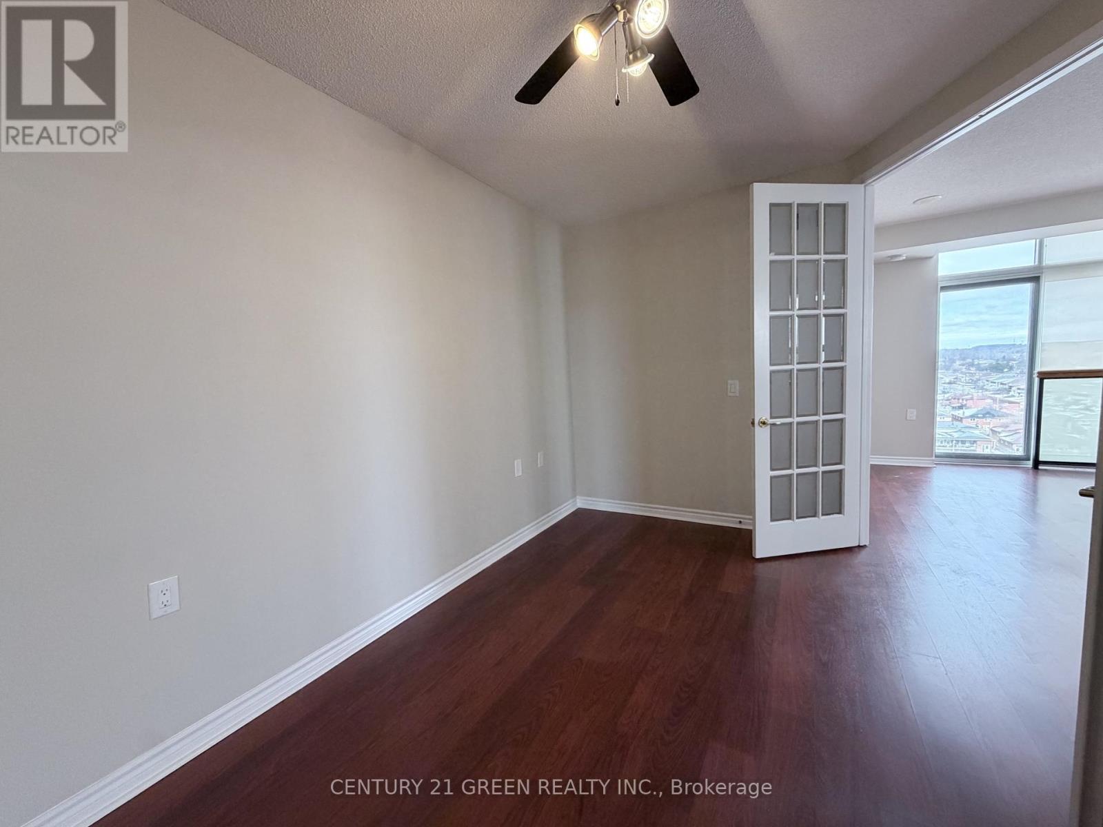 1103 - 200 Burnhamthorpe Road E, Mississauga, Ontario  L5A 4L4 - Photo 18 - W12769180