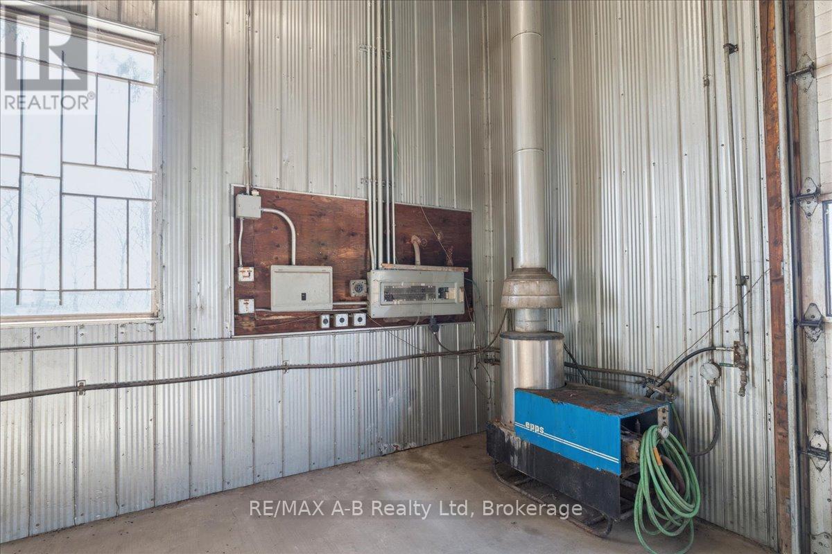 6960 34 Line, West Perth, Ontario  N0K 1E0 - Photo 15 - X12960808