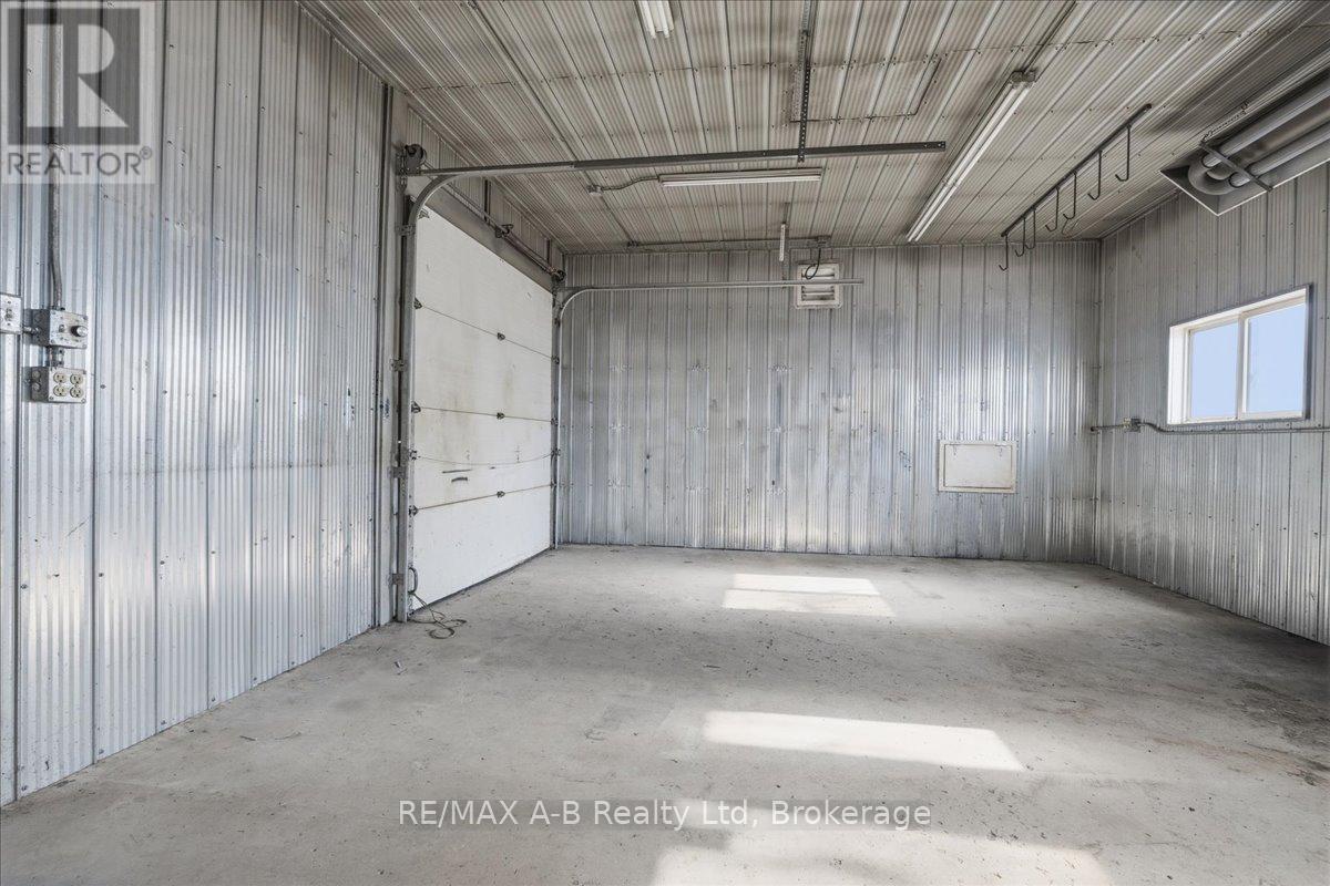 6960 34 Line, West Perth, Ontario  N0K 1E0 - Photo 24 - X12960808