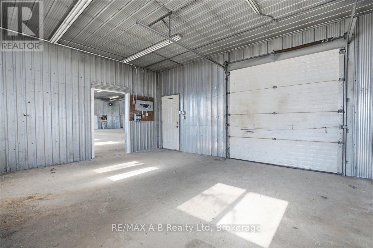 6960 34 Line, West Perth, Ontario  N0K 1E0 - Photo 25 - X12960808