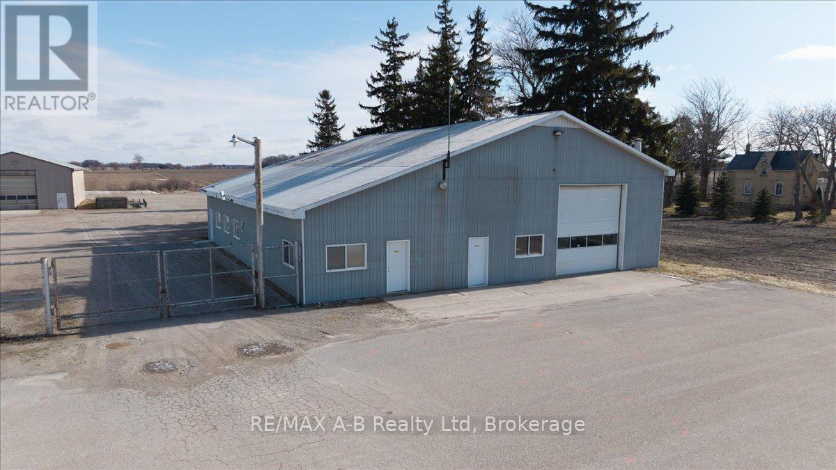 6960 34 Line, West Perth, Ontario  N0K 1E0 - Photo 9 - X12960808