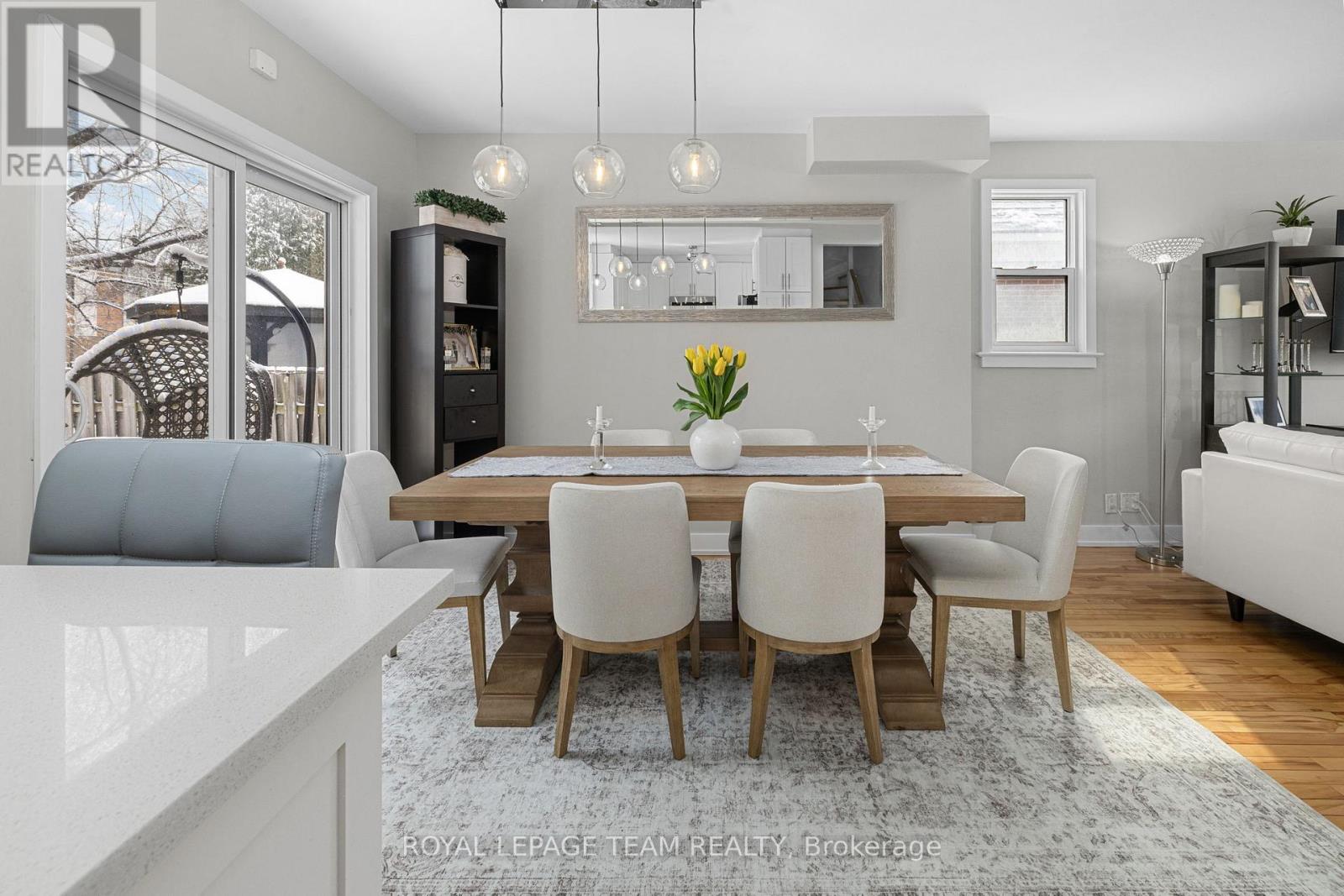 433 Dawson Avenue, Ottawa, Ontario  K1Z 5V5 - Photo 12 - X12911084