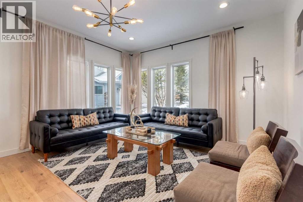 113 Straddock Terrace SW, Calgary, Alberta  T3H 2T4 - Photo 14 - A2283301