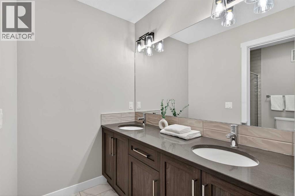 37 Southborough Lane, Cochrane, Alberta  T4C 2S6 - Photo 28 - A2287846