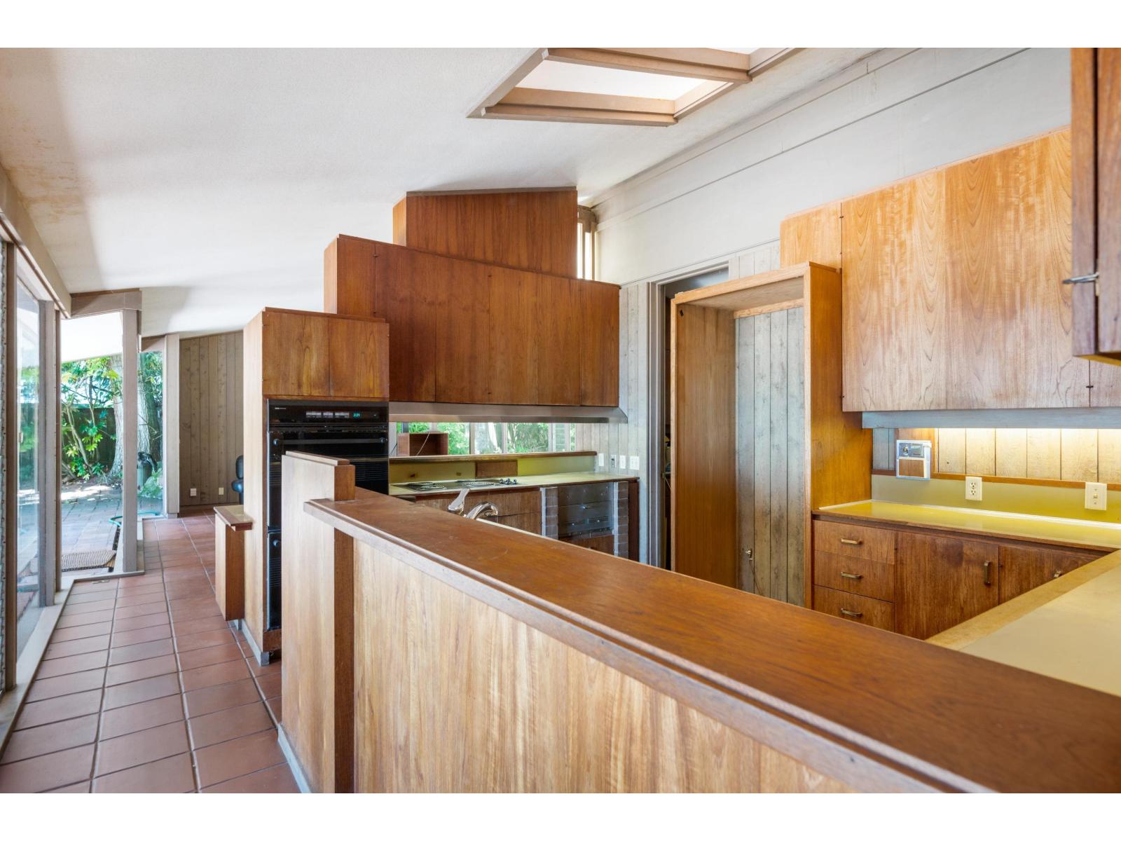 12581 16 Avenue, Surrey, British Columbia  V4A 1M7 - Photo 18 - R3087014