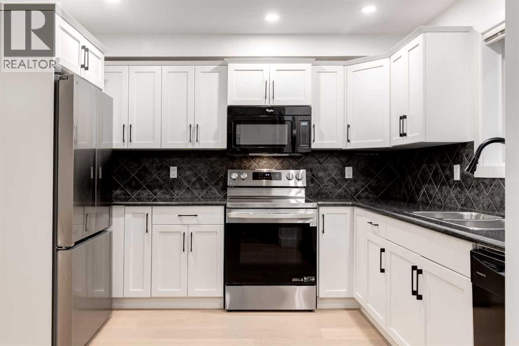 8928 Wentworth Avenue Sw, Calgary, Alberta  T3H 5N9 - Photo 10 - A2295755