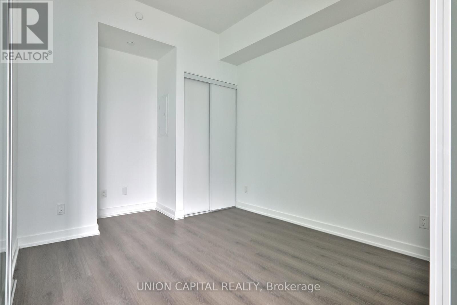 2607 - 8 Wellesley Street W, Toronto, Ontario  M4Y 0J5 - Photo 13 - C12960742