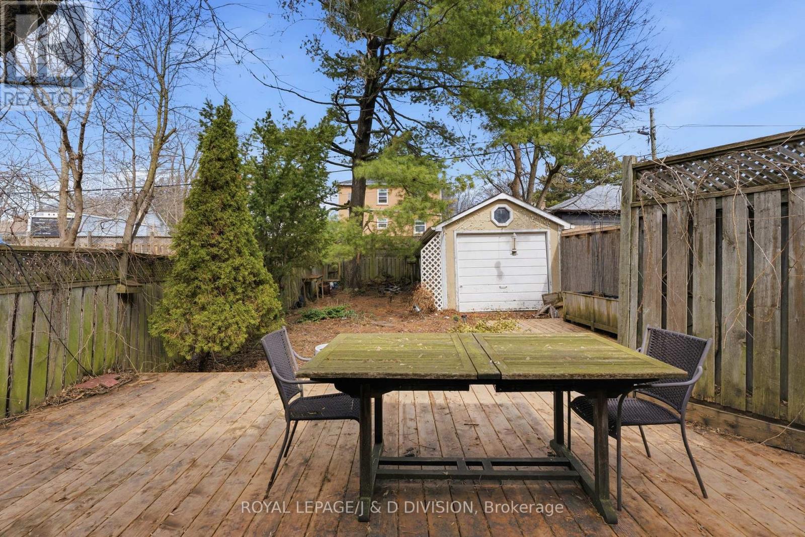 Upper - 118 Bogert Avenue, Toronto, Ontario  M2N 1K8 - Photo 21 - C12960756