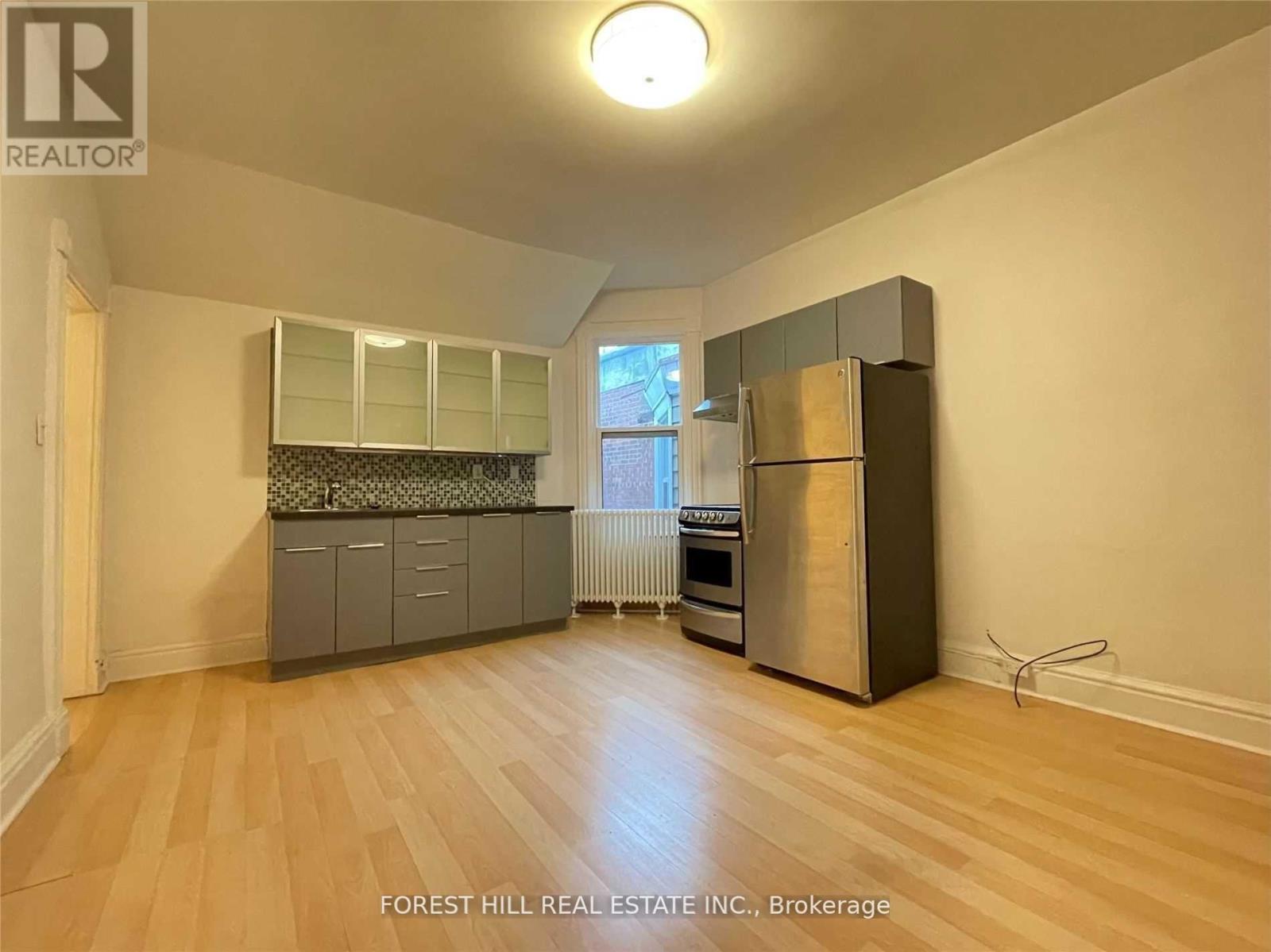 2 - 67 Brunswick Avenue, Toronto, Ontario  M5S 2L8 - Photo 2 - C12960762