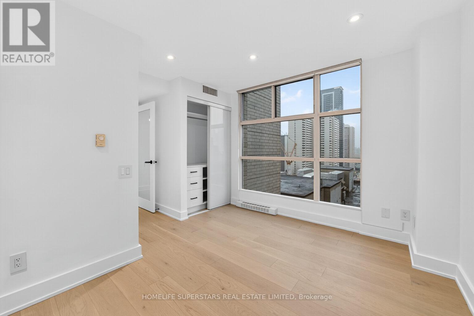 Ph 3 - 409 Bloor Street E, Toronto, Ontario  M4W 3T2 - Photo 28 - C12960784