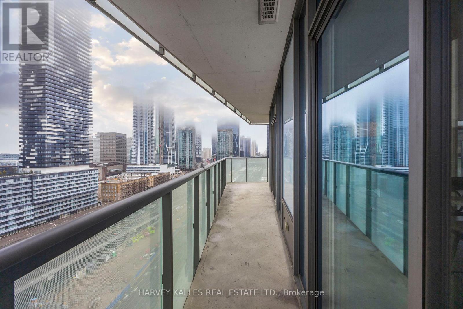 1612 - 1 Market Street, Toronto, Ontario  M5E 0A2 - Photo 27 - C12960788