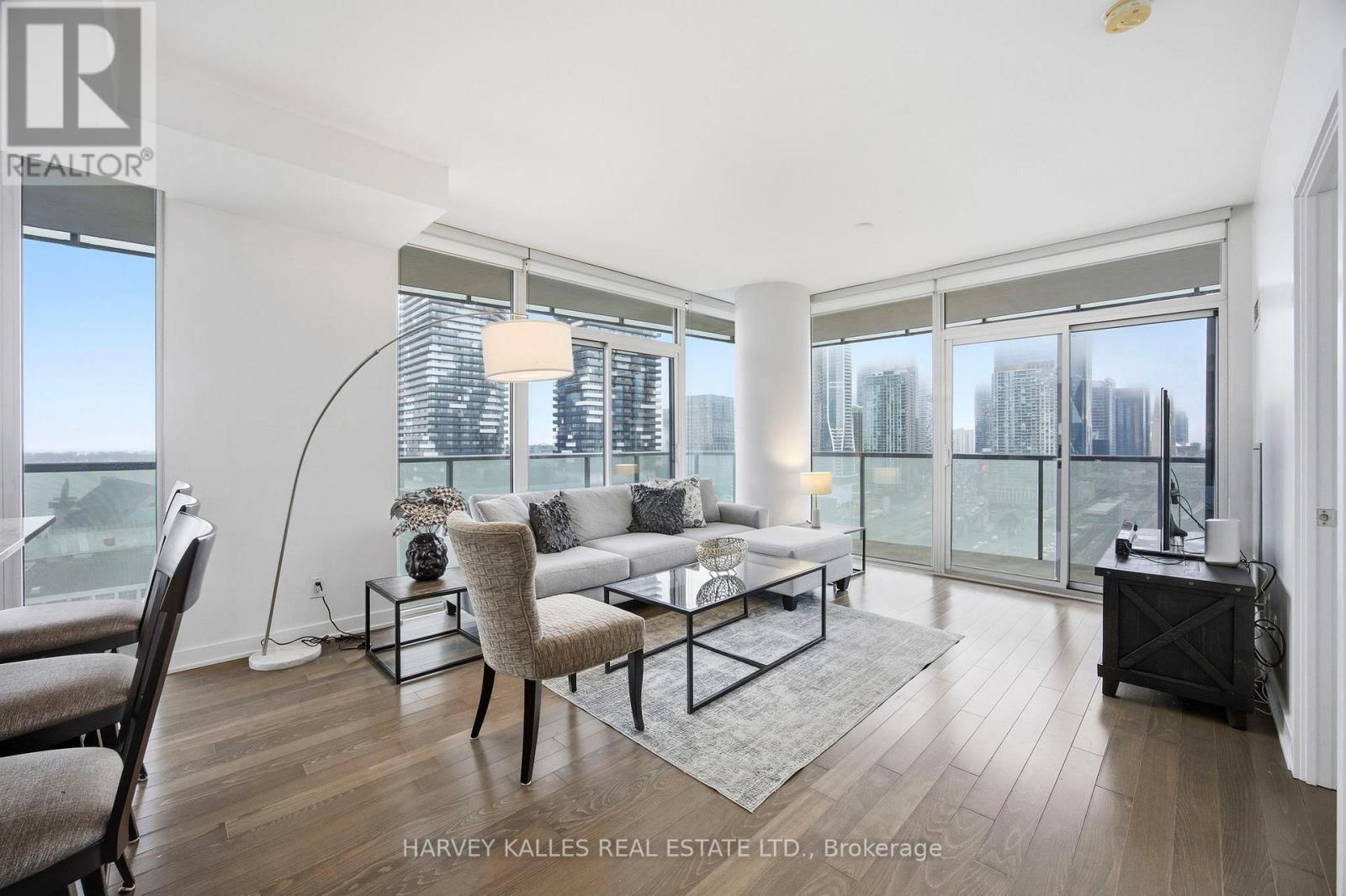 1612 - 1 Market Street, Toronto, Ontario  M5E 0A2 - Photo 6 - C12960788