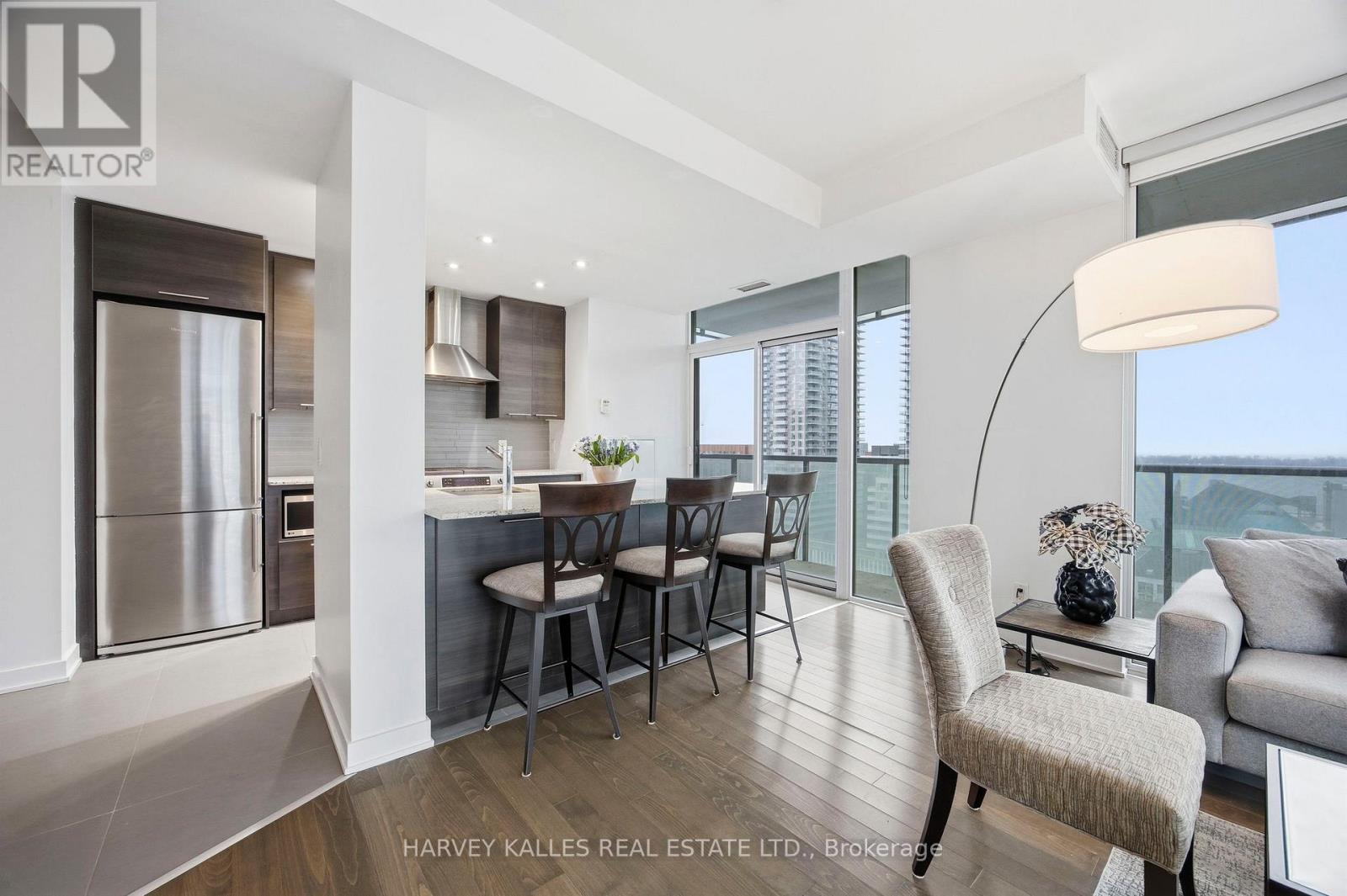 1612 - 1 Market Street, Toronto, Ontario  M5E 0A2 - Photo 9 - C12960788