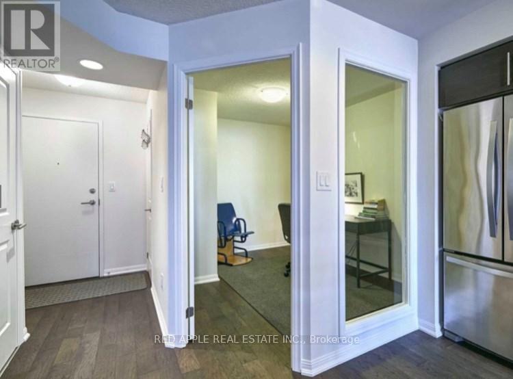 716 - 400 Adelaide Street E, Toronto, Ontario  M5A 1N4 - Photo 5 - C12960826