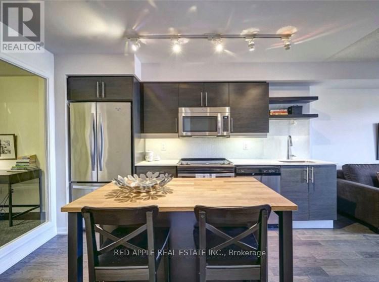 716 - 400 Adelaide Street E, Toronto, Ontario  M5A 1N4 - Photo 8 - C12960826