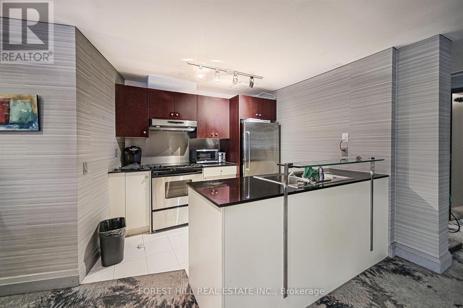 501 - 3 Mcalpine Street, Toronto, Ontario  M5R 3T5 - Photo 10 - C12960894