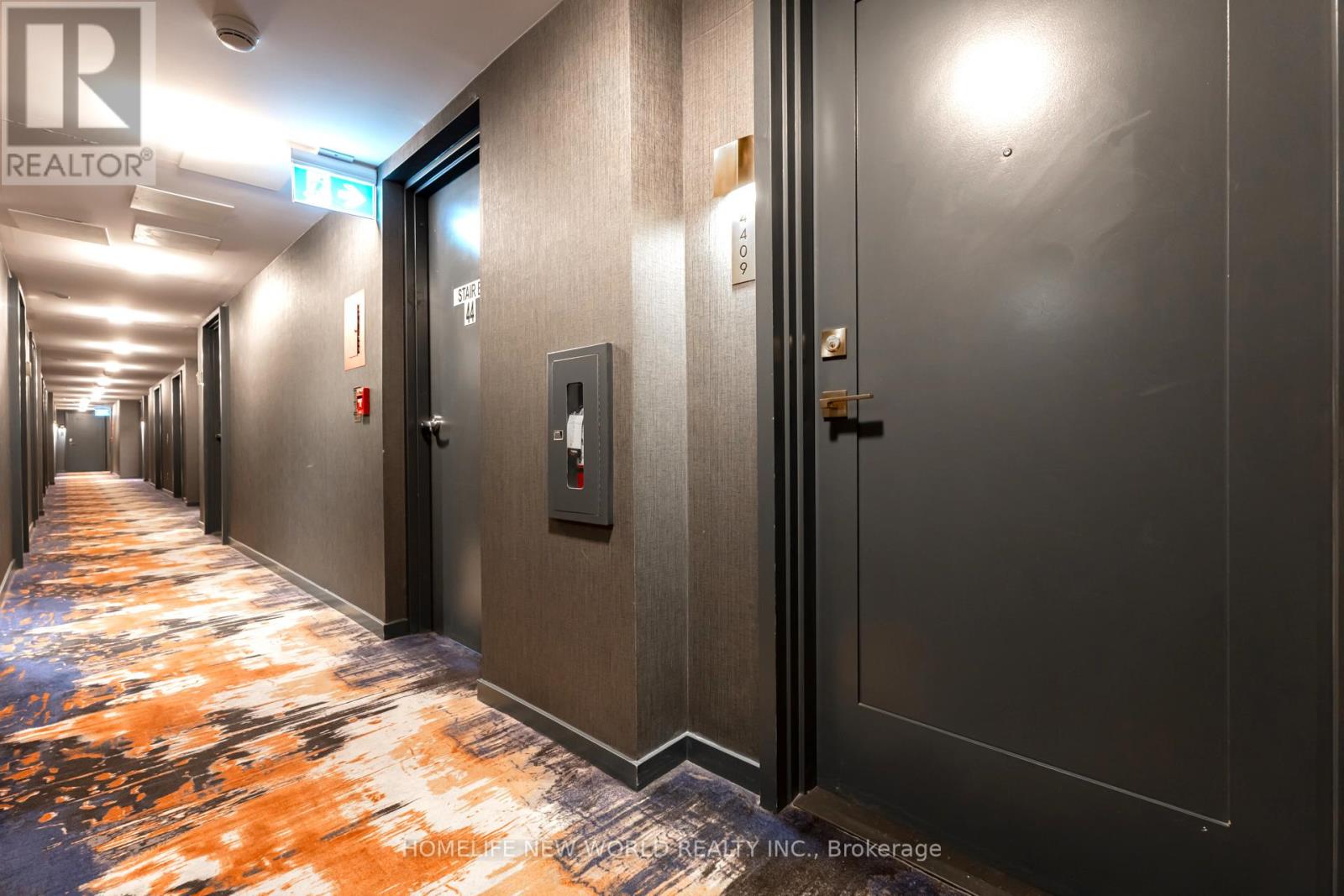 4409 - 50 Charles Street E, Toronto, Ontario  M4Y 0C3 - Photo 11 - C12960900