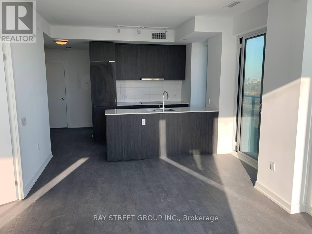 2306 - 8 Olympic Garden Drive, Toronto, Ontario  M2M 0B9 - Photo 2 - C12960912