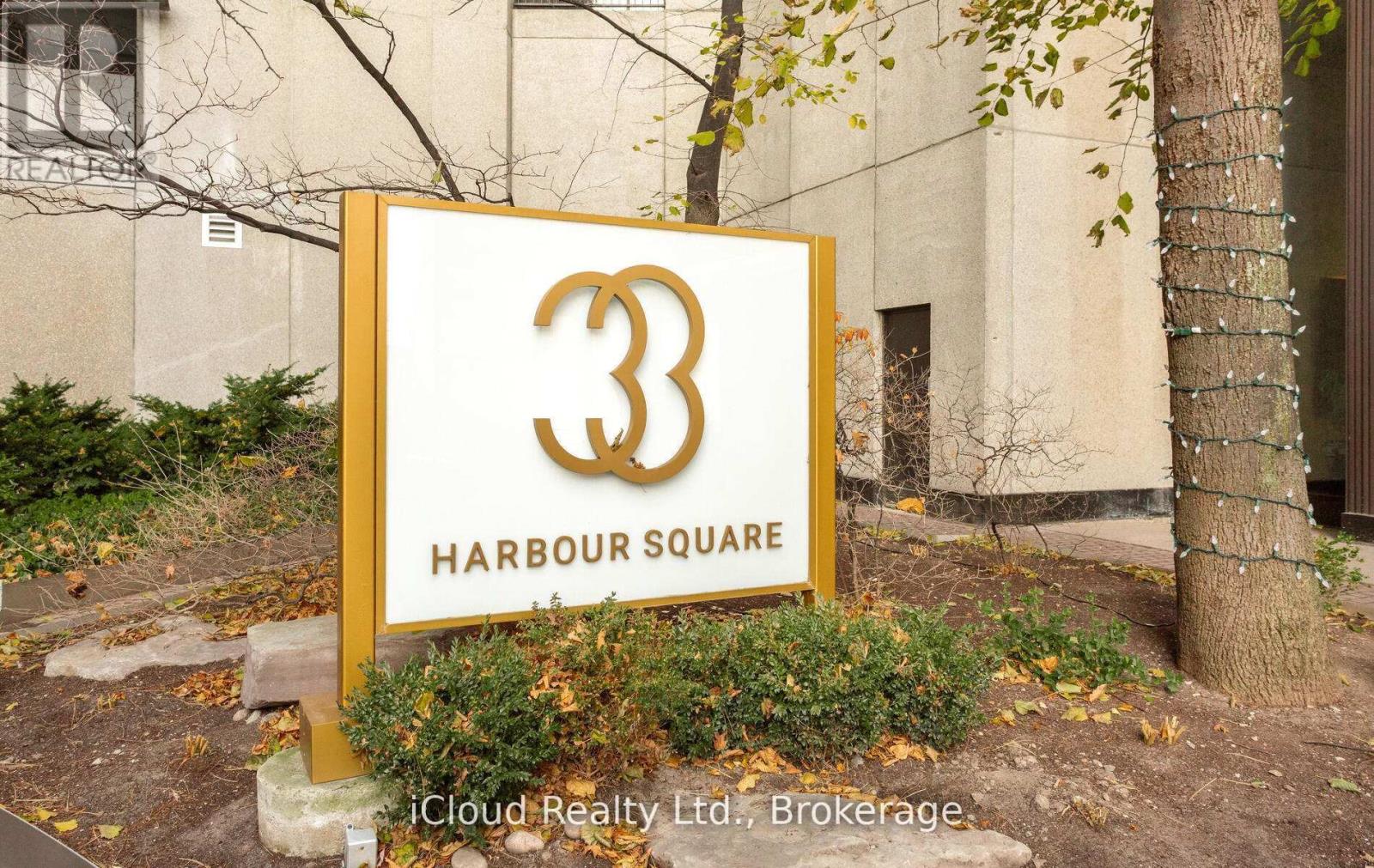 837 - 33 HARBOUR SQUARE, Toronto, Ontario