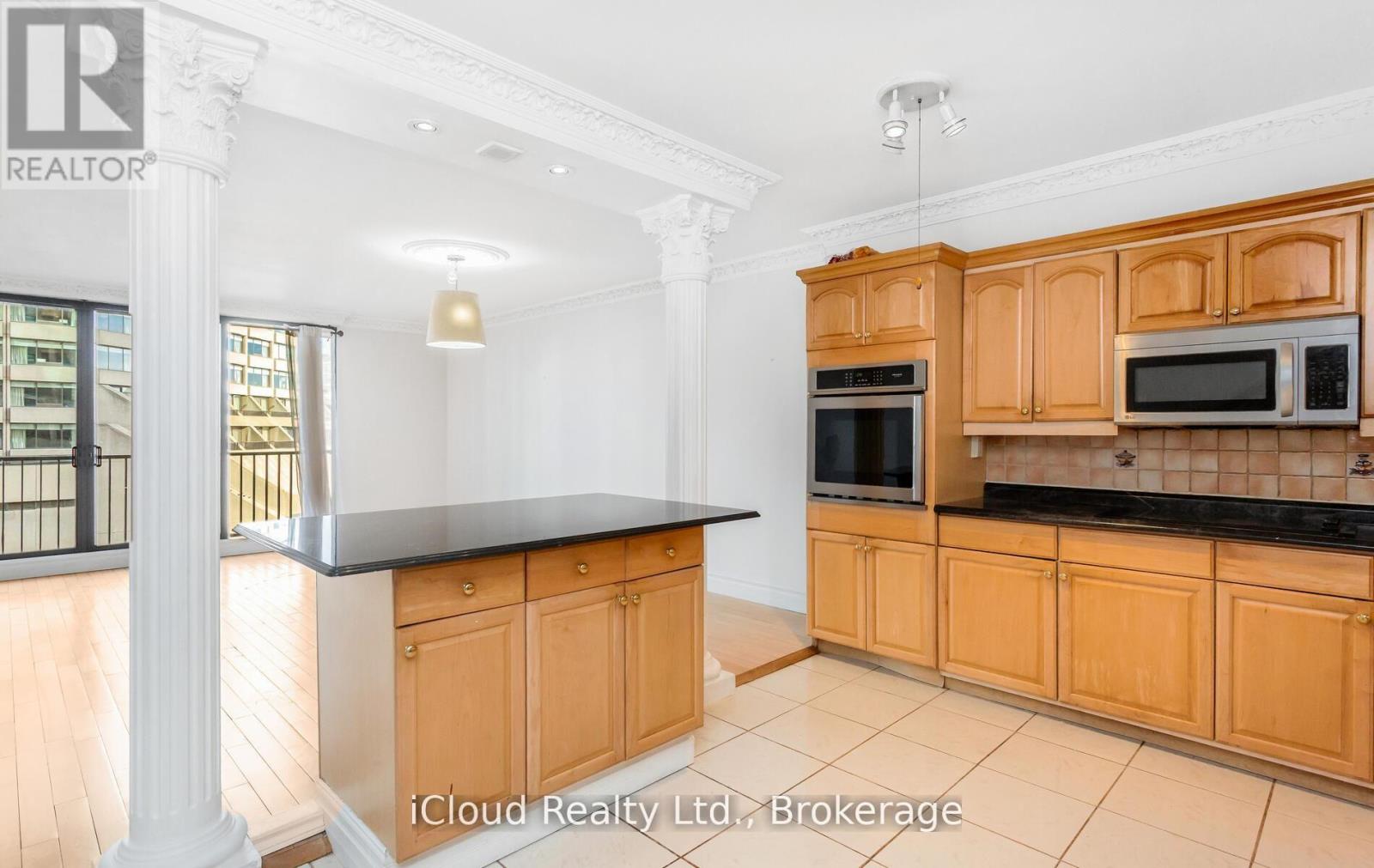 837 - 33 Harbour Square, Toronto, Ontario  M5J 2G2 - Photo 12 - C12960940