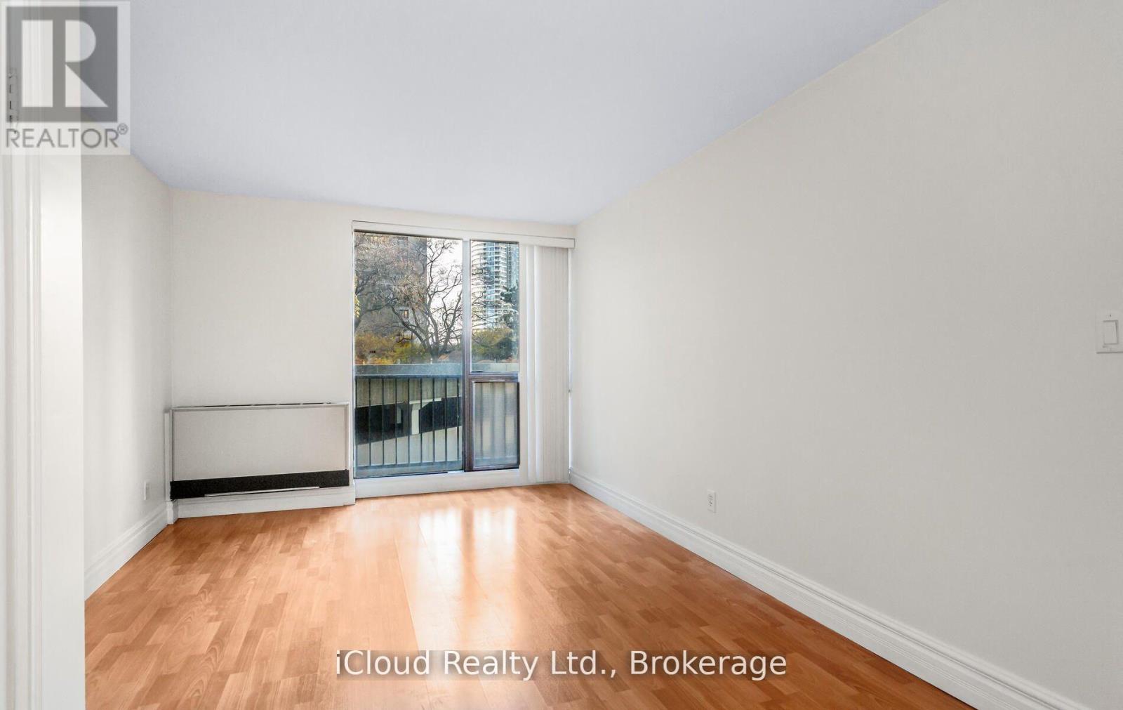 837 - 33 Harbour Square, Toronto, Ontario  M5J 2G2 - Photo 22 - C12960940