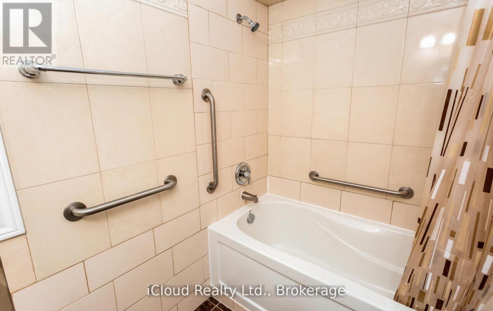 837 - 33 Harbour Square, Toronto, Ontario  M5J 2G2 - Photo 25 - C12960940