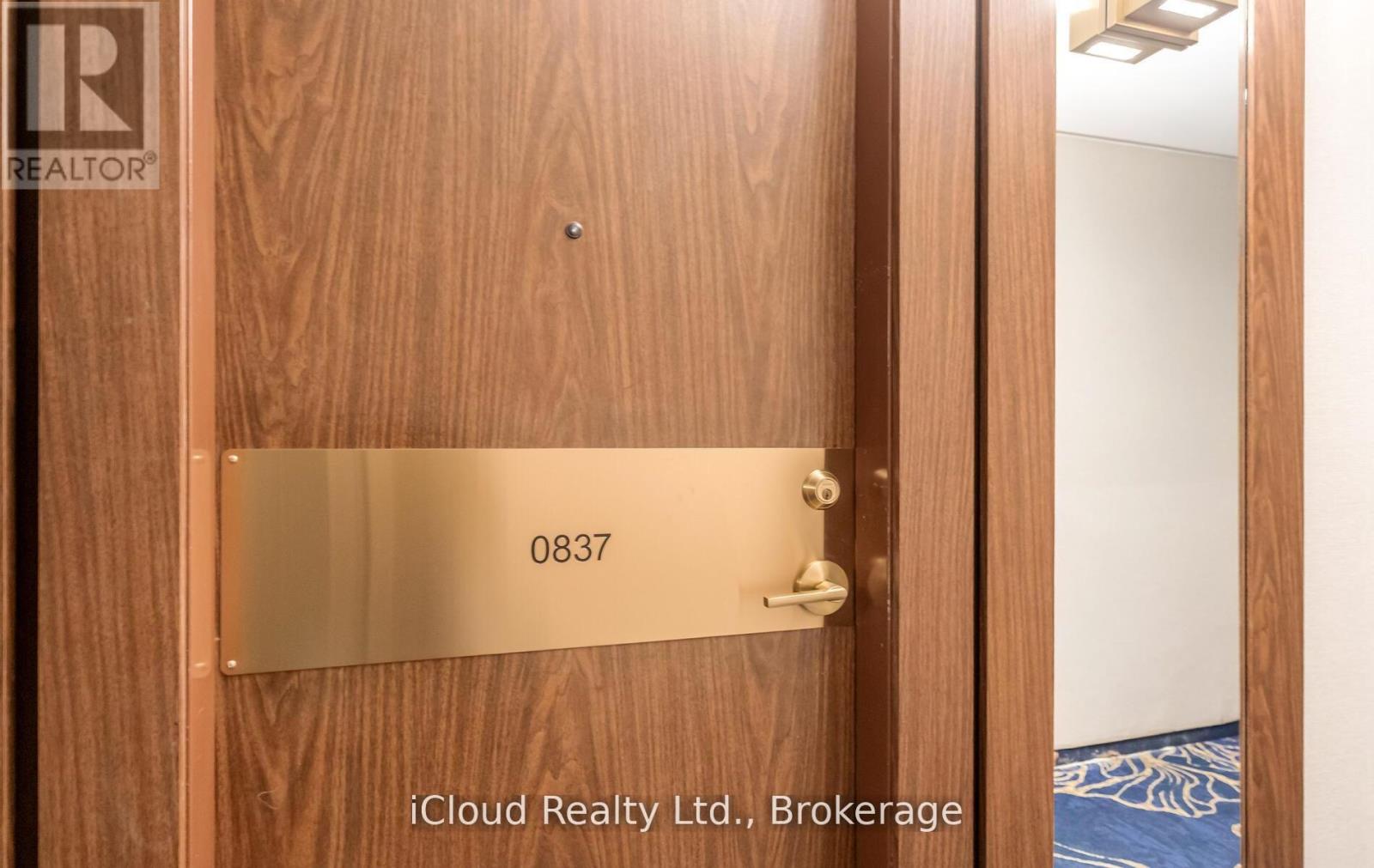 837 - 33 Harbour Square, Toronto, Ontario  M5J 2G2 - Photo 6 - C12960940