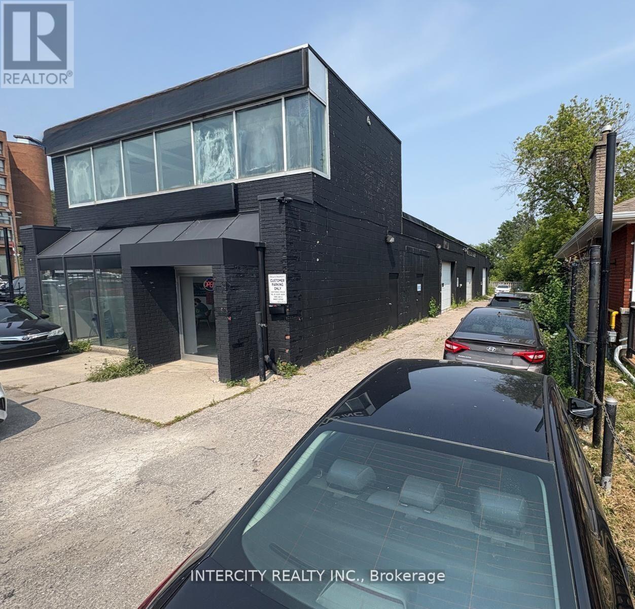 1890 Lawrence Avenue E, Toronto, Ontario  M1R 2Y5 - Photo 12 - E12960810