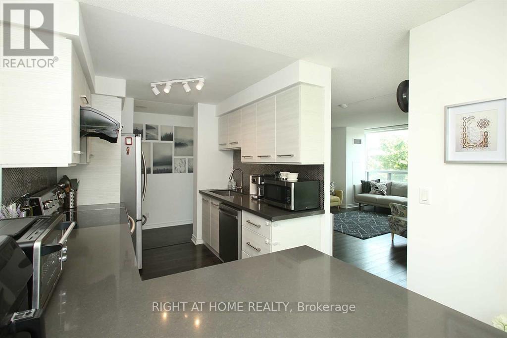 210 - 68 Grangeway Avenue, Toronto, Ontario  M1H 0A1 - Photo 7 - E12960818