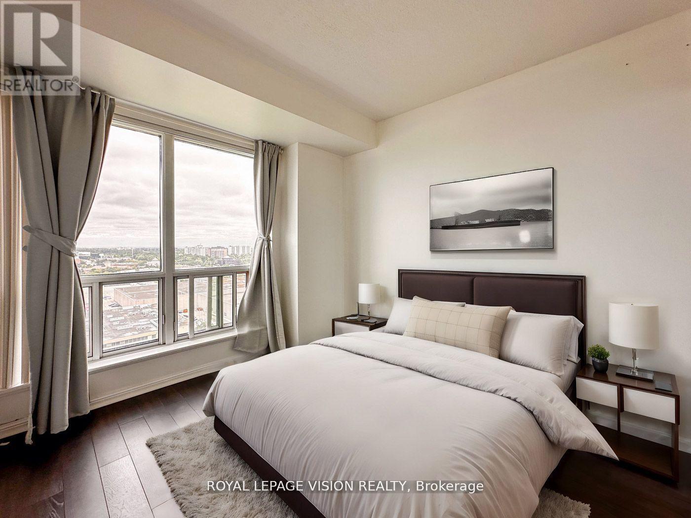 2106 - 11 LEE CENTRE DRIVE, Toronto, Ontario