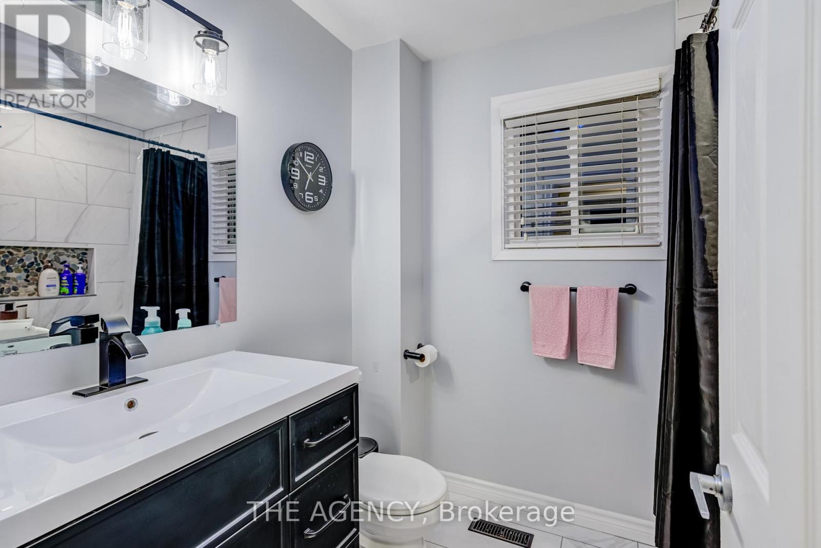 513 Alder Court, Pickering, Ontario L1V 4T2 - Photo 18 - E12960866