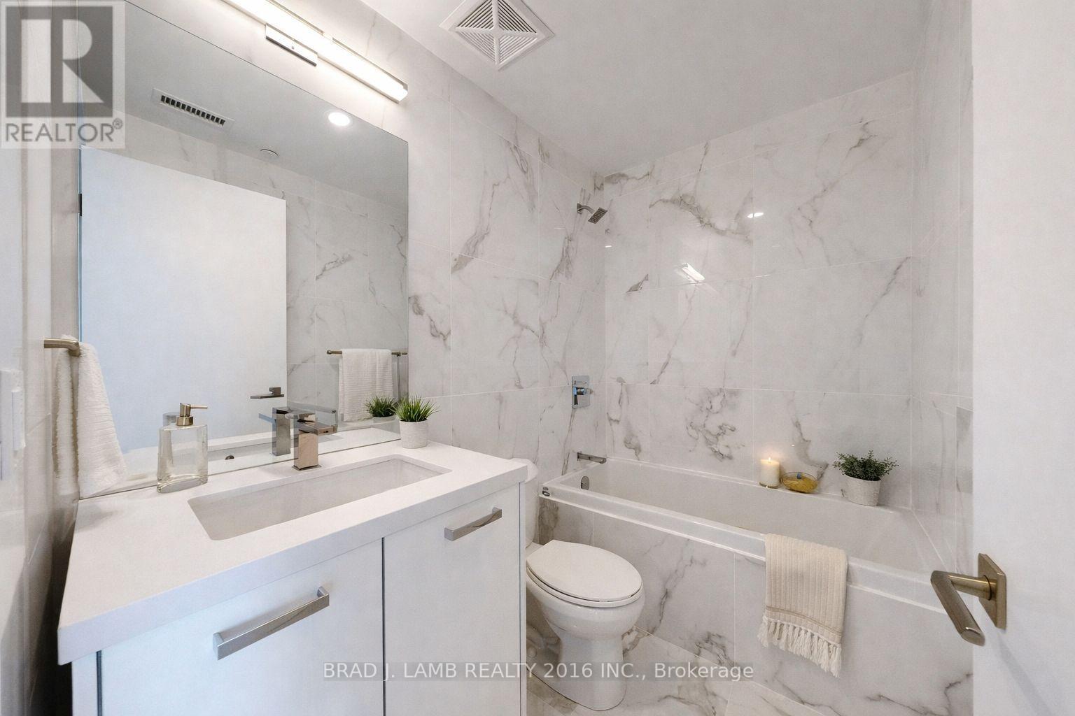 1302 - 284 King Street E, Toronto, Ontario  M5A 1K4 - Photo 4 - C12935534