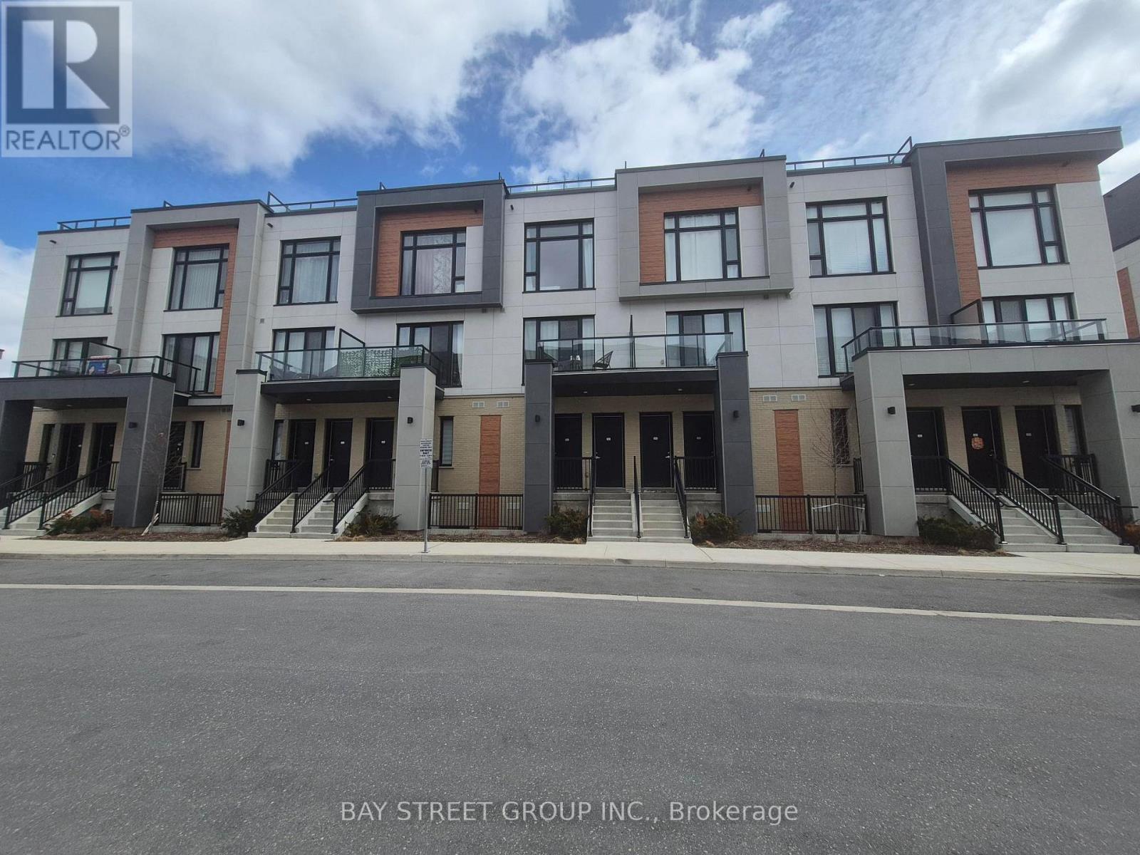 607 - 7 STECKLEY HOUSE LANE, Richmond Hill, Ontario