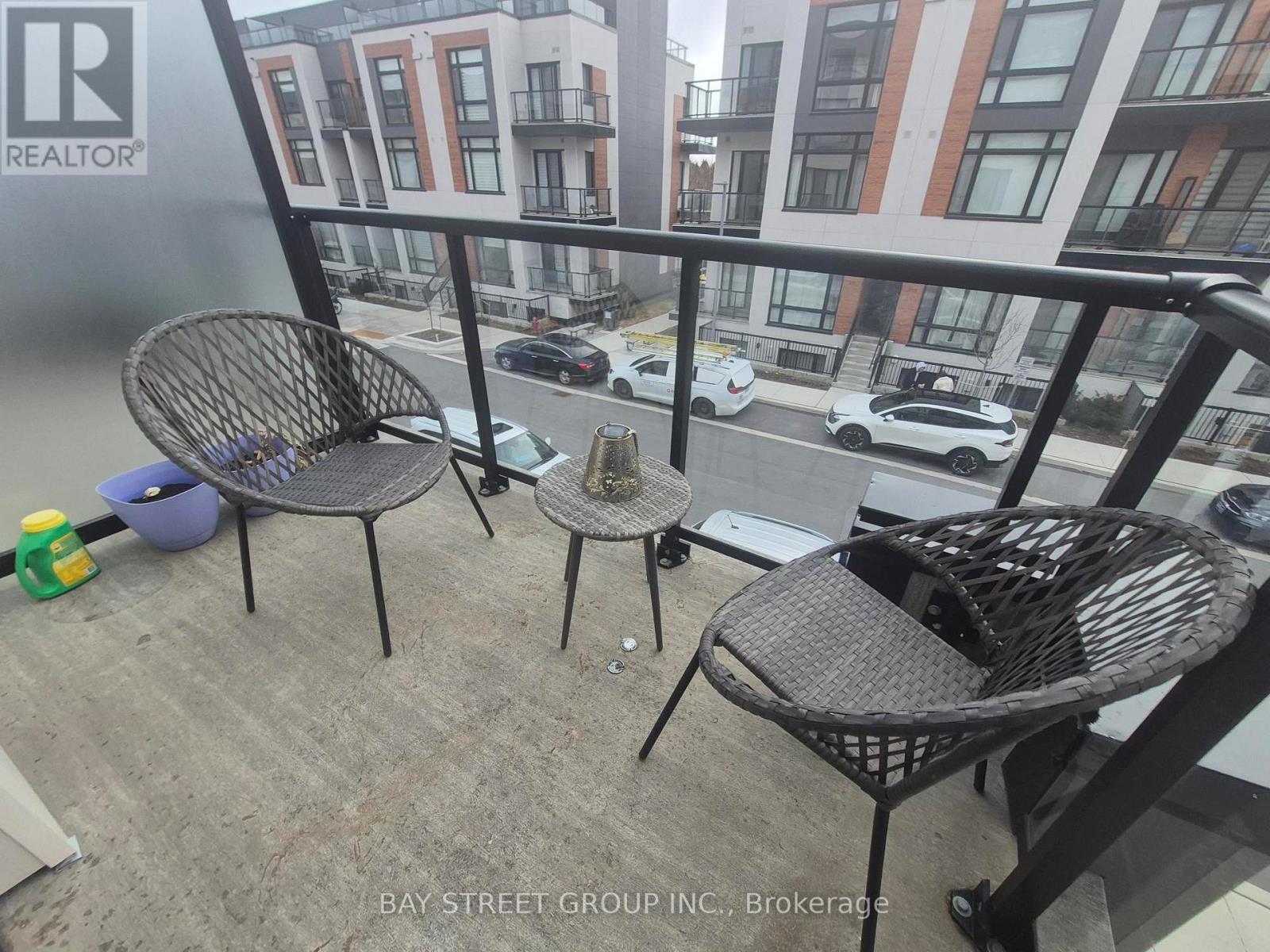 607 - 7 Steckley House Lane, Richmond Hill, Ontario  L4S 0N1 - Photo 10 - N12960754