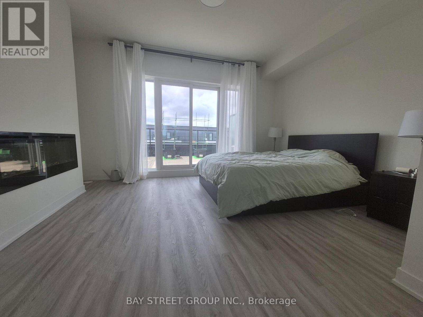 607 - 7 Steckley House Lane, Richmond Hill, Ontario  L4S 0N1 - Photo 14 - N12960754