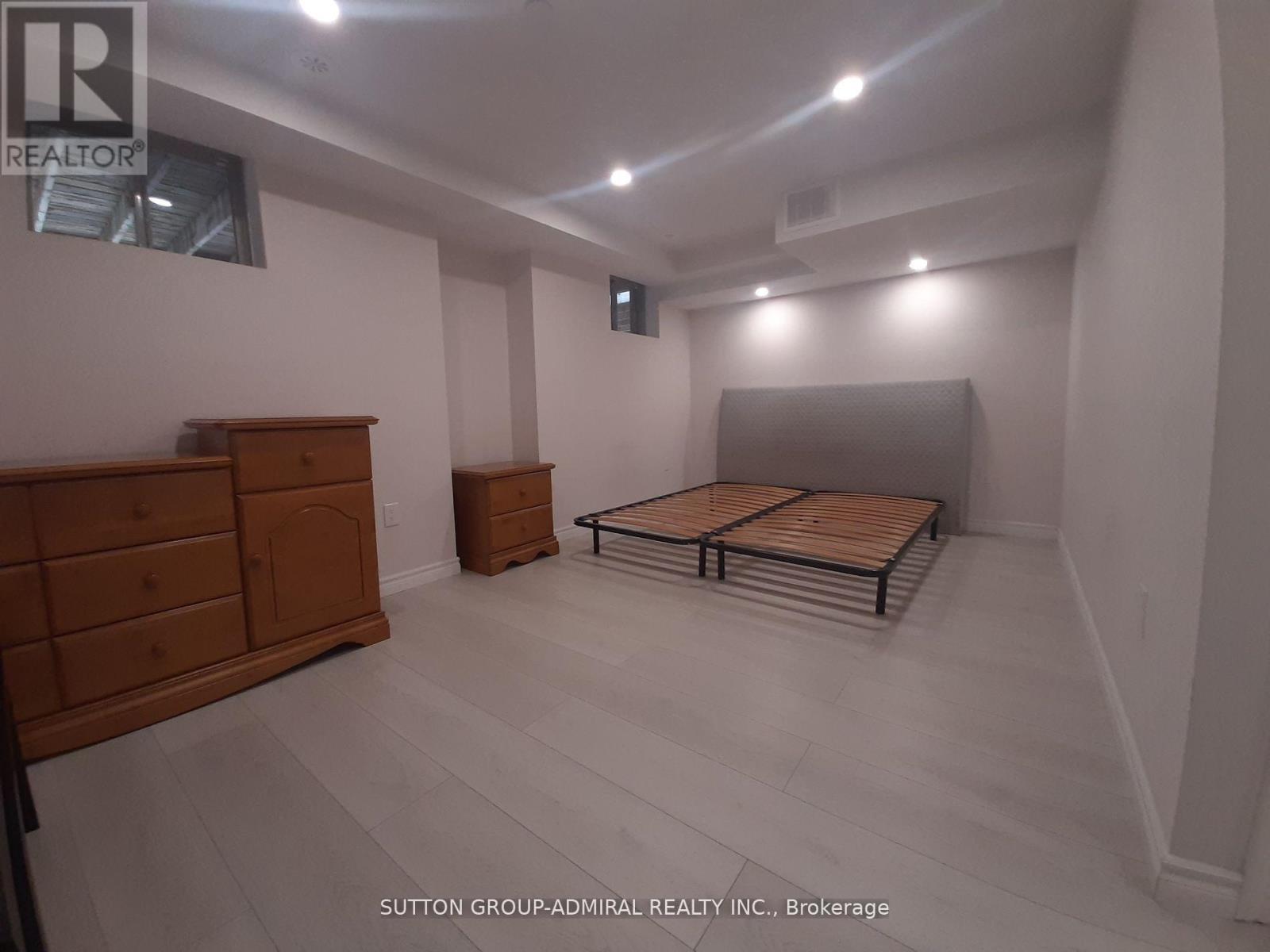 102 Lower - 1331 Major Mackenzie Drive, Vaughan, Ontario  L6A 4W4 - Photo 4 - N12960764