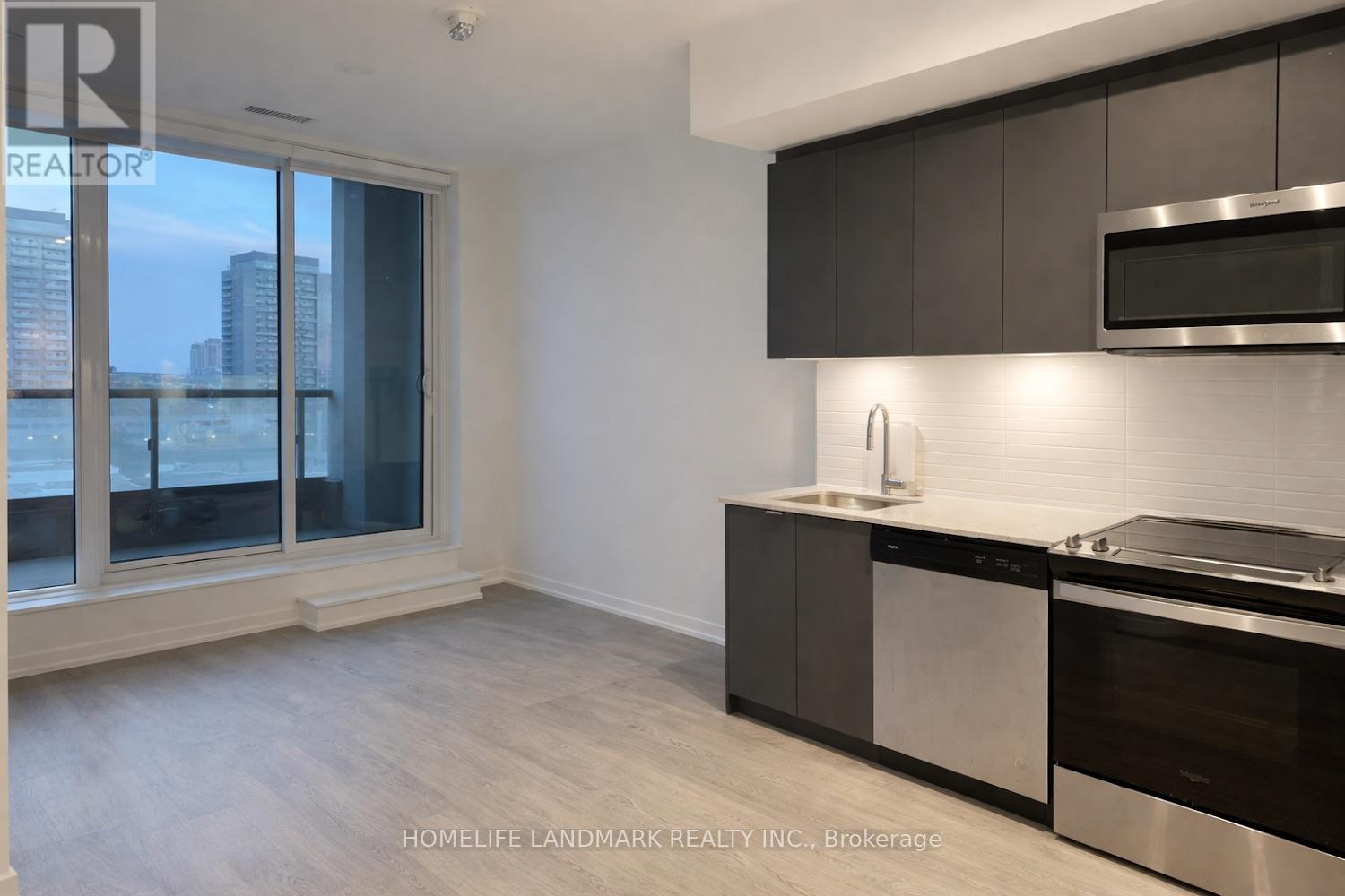 817e - 8868 Yonge Street, Richmond Hill, Ontario  L4C 1Z8 - Photo 5 - N12960832