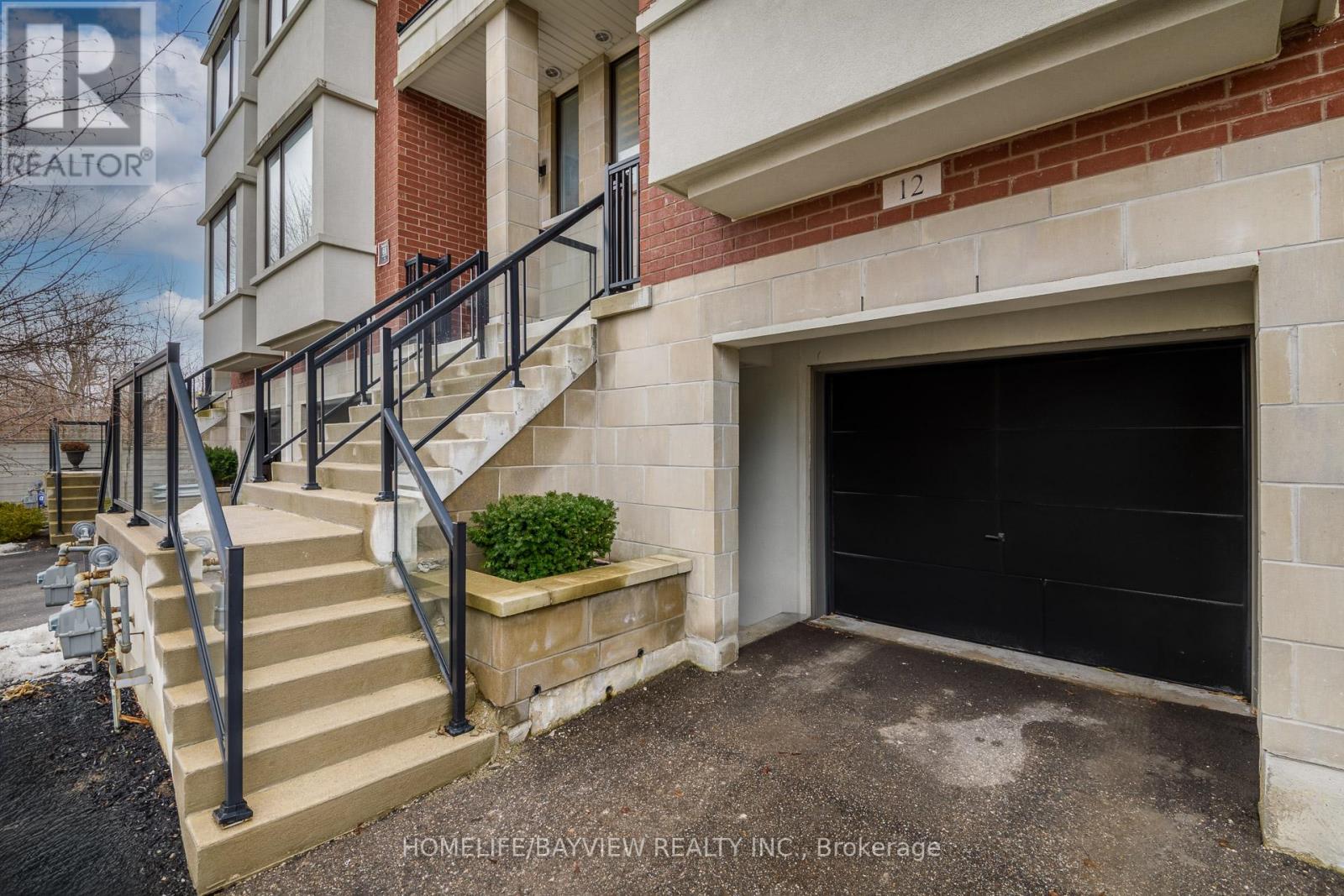 12 Genuine Lane, Richmond Hill, Ontario  L4B 0E5 - Photo 2 - N12960844