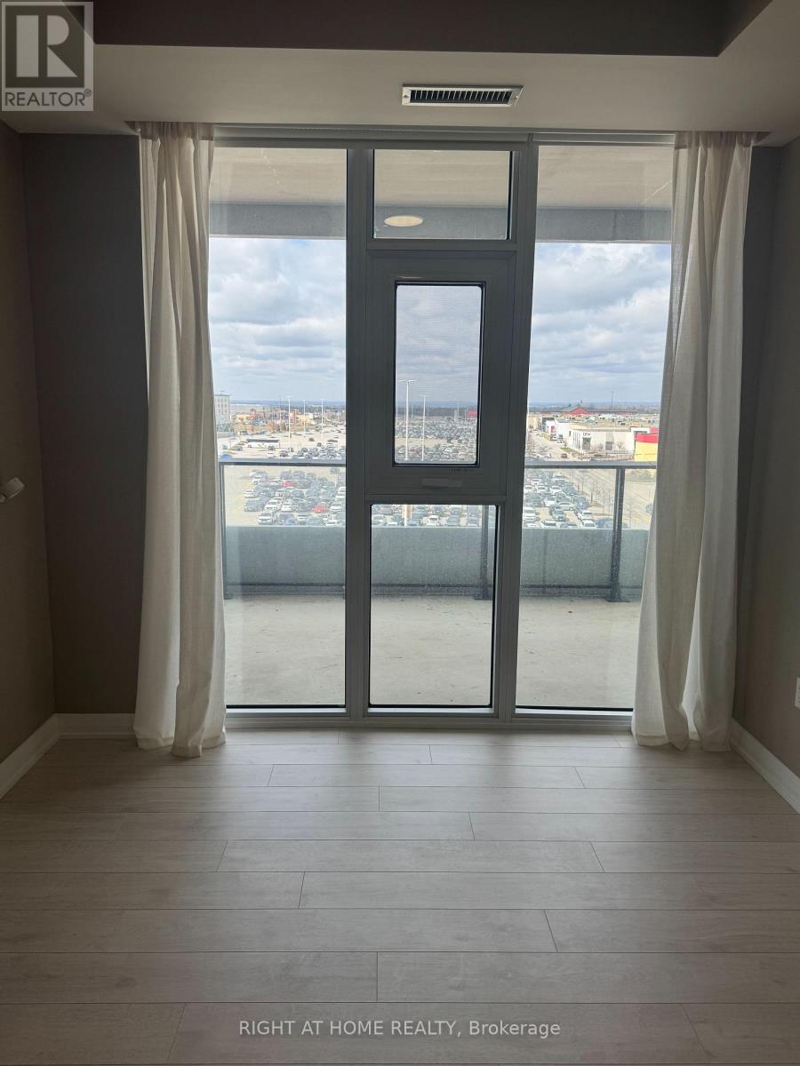 529 - 8960 Jane Street, Vaughan, Ontario  L4K 0N9 - Photo 7 - N12960902