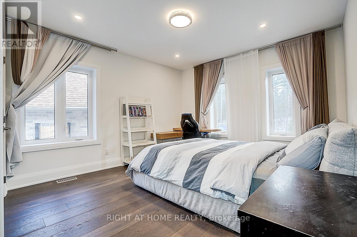 45 Loggers Trail, Whitchurch-Stouffville, Ontario  L4A 2L6 - Photo 20 - N12960908