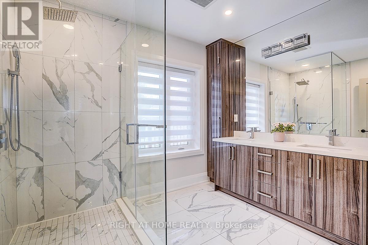 45 Loggers Trail, Whitchurch-Stouffville, Ontario  L4A 2L6 - Photo 22 - N12960908