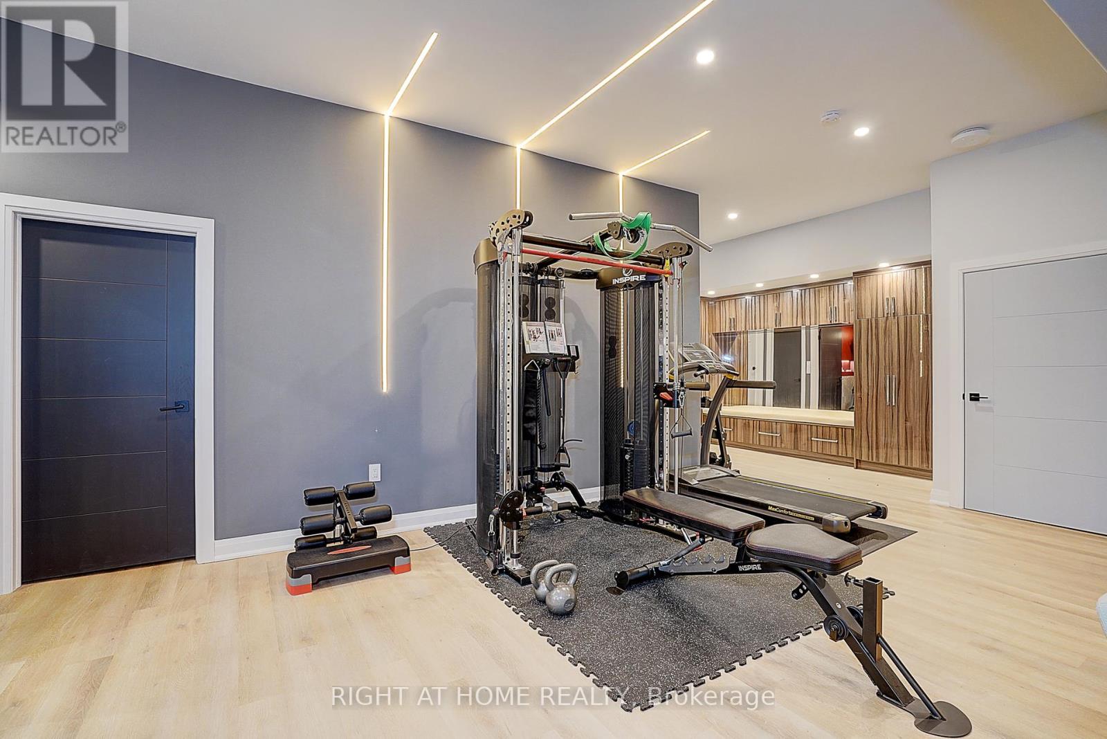 45 Loggers Trail, Whitchurch-Stouffville, Ontario  L4A 2L6 - Photo 37 - N12960908