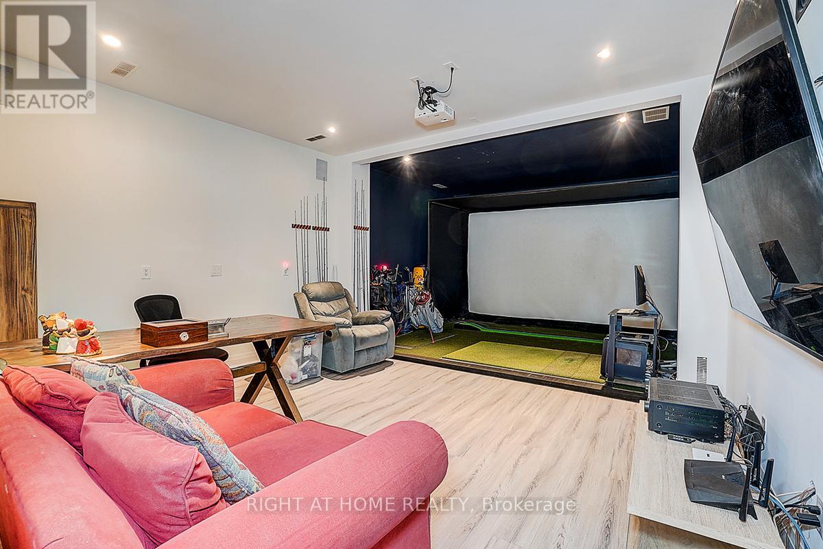 45 Loggers Trail, Whitchurch-Stouffville, Ontario  L4A 2L6 - Photo 42 - N12960908