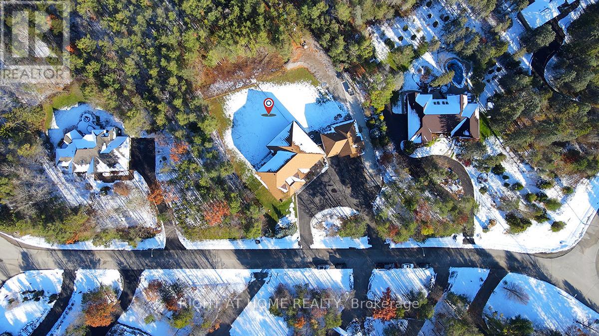 45 Loggers Trail, Whitchurch-Stouffville, Ontario  L4A 2L6 - Photo 49 - N12960908