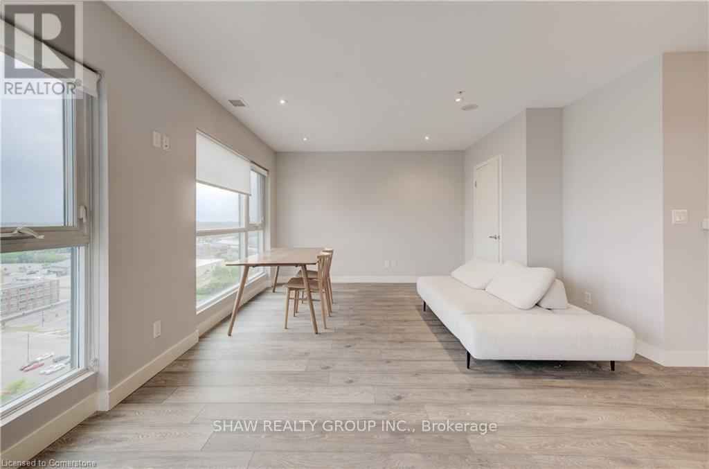 1513 - 1 Victoria Street S, Kitchener, Ontario  N2G 0B5 - Photo 14 - X12368947