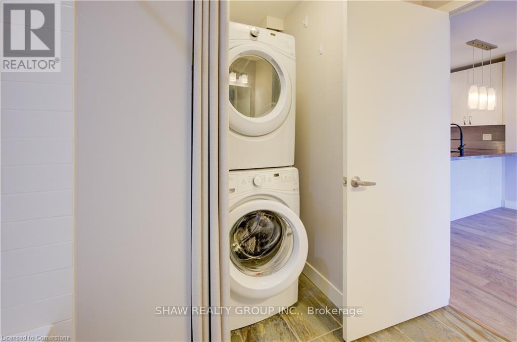 1513 - 1 Victoria Street S, Kitchener, Ontario  N2G 0B5 - Photo 22 - X12368947