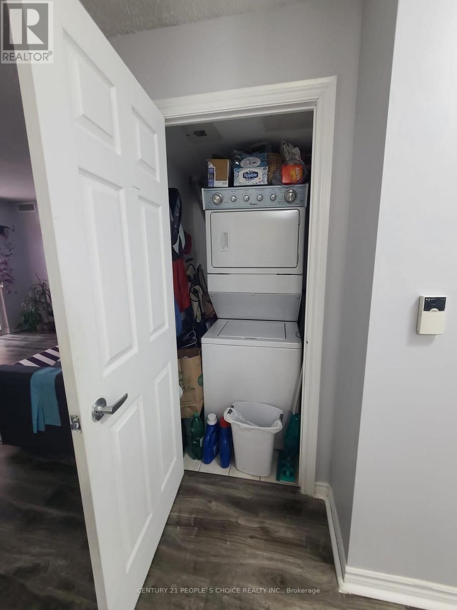 1830 - 3888 Duke Of York Boulevard, Mississauga, Ontario  L5B 4P5 - Photo 12 - W12960766