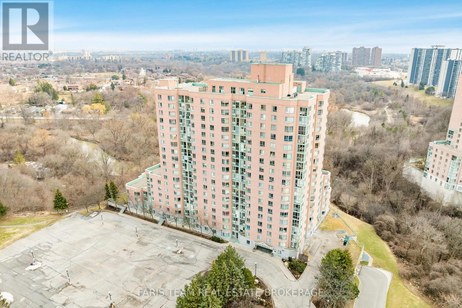 507 - 61 Markbrook Lane, Toronto, Ontario  M9V 5E7 - Photo 1 - W12960772