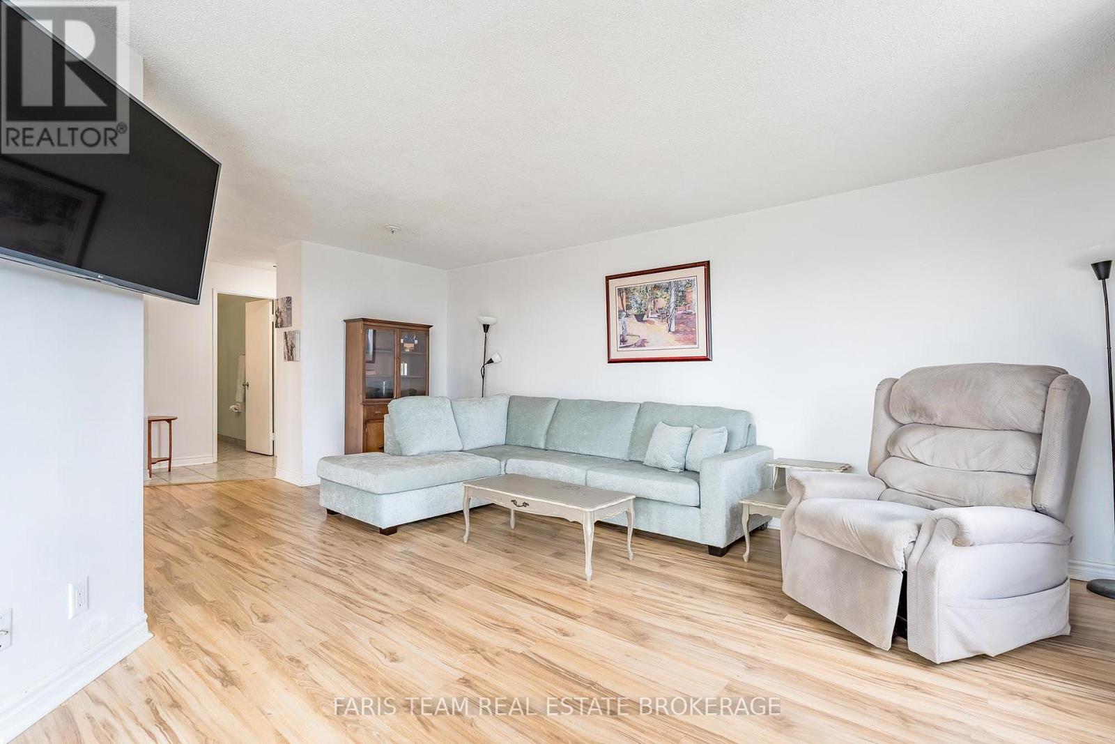 507 - 61 Markbrook Lane, Toronto, Ontario  M9V 5E7 - Photo 11 - W12960772