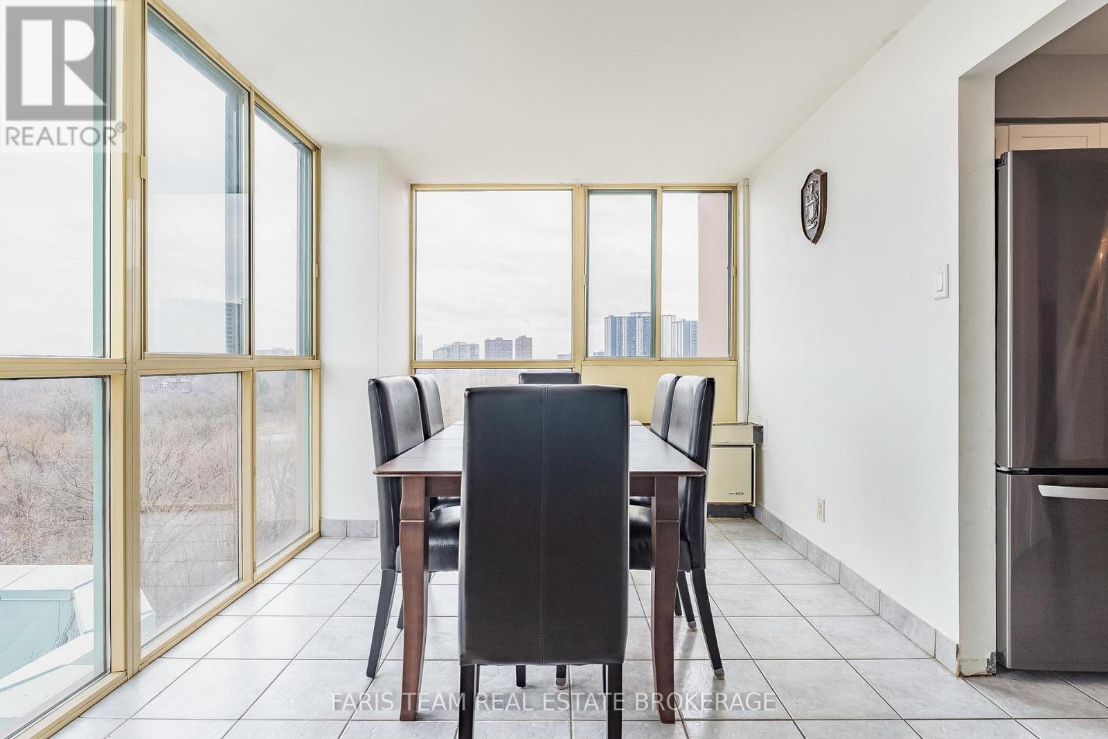 507 - 61 Markbrook Lane, Toronto, Ontario  M9V 5E7 - Photo 9 - W12960772